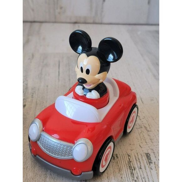 Mickey mouse red car Disney Pixar toy figure - Picture 7 of 7